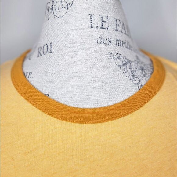 Roots Canada Athletics retro velvet tshirt - Picture 5 of 12